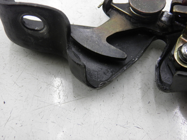 photo de SEAT LOCK SET HONDA FES FORESIGHT 250 (1997 - 2002)