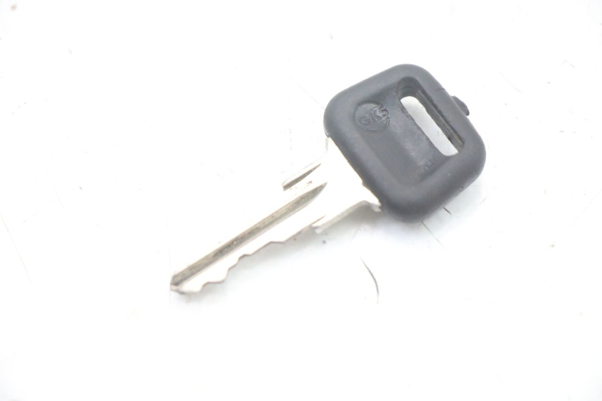 photo de SEAT LOCK SET PEUGEOT SATELIS COMPRESSOR K15 125 (2006 - 2009)
