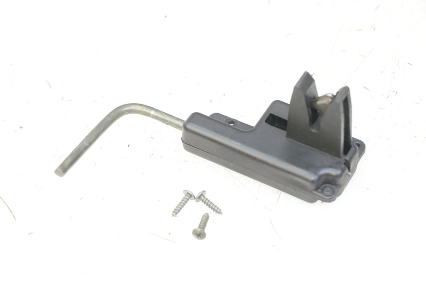 photo de SEAT LOCK SET PIAGGIO FLY 2T 50 (2004 - 2017)
