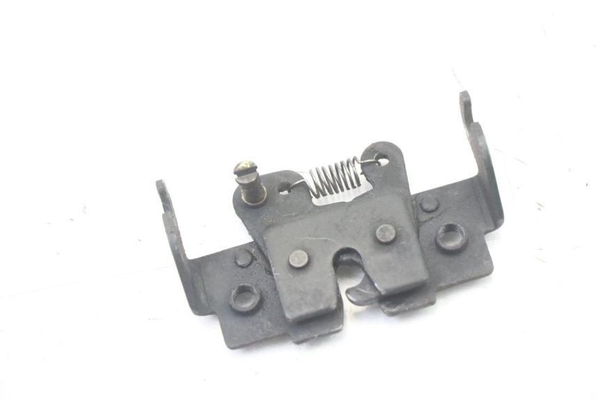 photo de SEAT LOCK APRILIA ATLANTIC 125 (2003 - 2009)