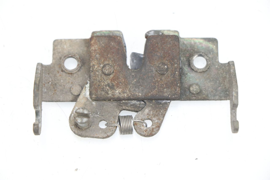 photo de SEAT LOCK SET APRILIA SPORT CITY SPORTCITY 125 (2005 - 2008)