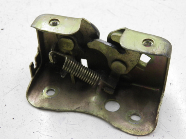 photo de SEAT LOCK SET BENZHOU YY50QT31 VINTAGE 50 (2009 - 2012)