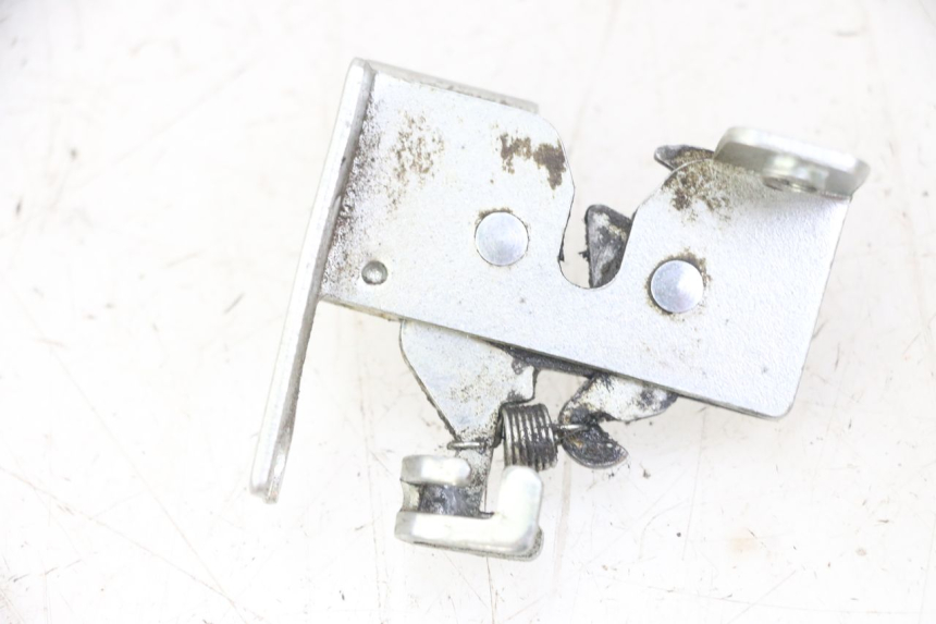 photo de SEAT LOCK VENESI FLY RETRO 4T 50 (2020 - 2025)