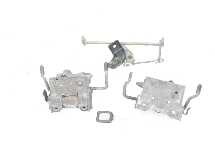 photo de SEAT LOCK SET KAWASAKI GPX R WARBIRD 600 (1988 - 1993) - Product overview