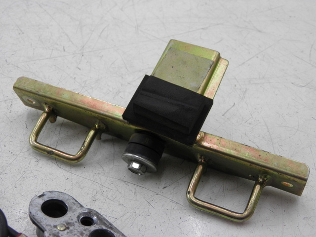 photo de SEAT LOCK SET HYOSUNG COMET GT 125 (2002 - 2007)