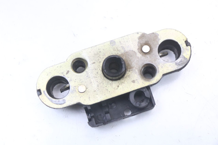 photo de SEAT LOCK SET HYOSUNG GF 125 (2001 - 2005)