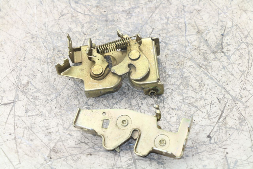 photo de SEAT LOCK JONWAY AZTRAL 125 (2008 - 2017)