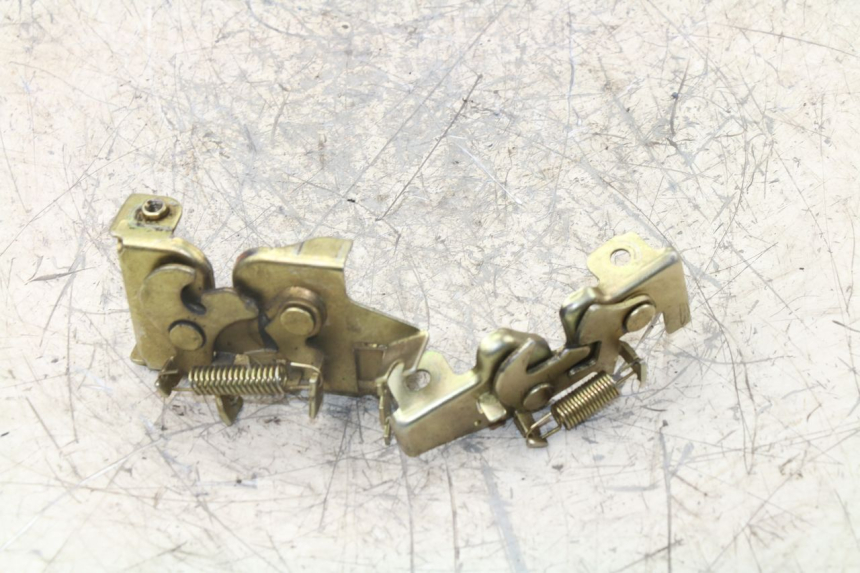 photo de SEAT LOCK JONWAY AZTRAL 125 (2008 - 2017)