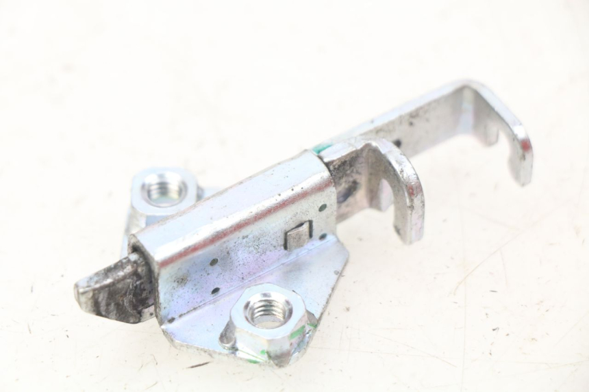photo de SEAT LOCK KAWASAKI Z 650 (2016 - 2019)