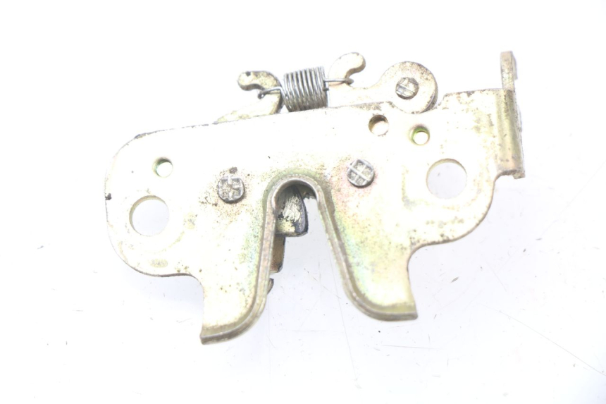 photo de SEAT LOCK PEUGEOT KISBEE 4T 50 (2010 - 2017)