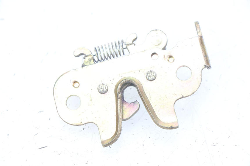 photo de SEAT LOCK PEUGEOT KISBEE 4T 50 (2018 - 2022)