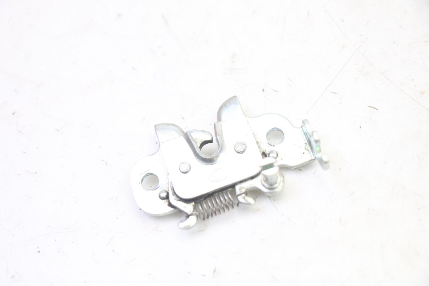 photo de SEAT LOCK PEUGEOT KISBEE 4T 50 (2018 - 2022)
