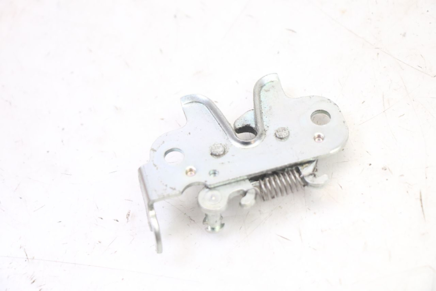 photo de SEAT LOCK PEUGEOT KISBEE 4T 50 (2018 - 2022)