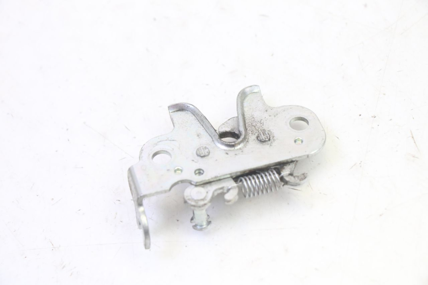 photo de SEAT LOCK PEUGEOT KISBEE 4T 50 (2018 - 2022)