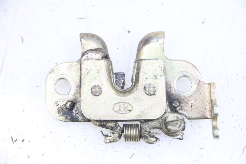 photo de SEAT LOCK PEUGEOT KISBEE 4T 50 (2010 - 2017)