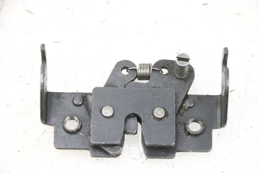 photo de SEAT LOCK SET PIAGGIO MP3 HPE 300 (2019 - 2026) - Main view