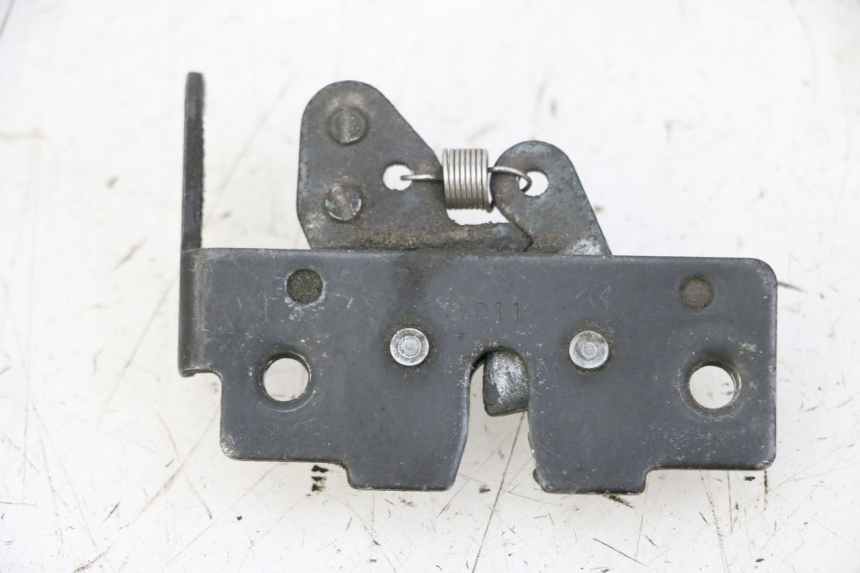 photo de SEAT LOCK PIAGGIO MP3 500 (2011 - 2015) - Alternative perspective