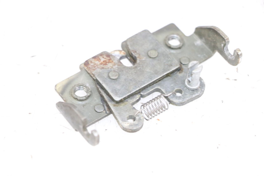 photo de SEAT LOCK SET YAMAHA NEO'S NEOS 2T 50 (1998 - 2007) - Zoom on usage condition