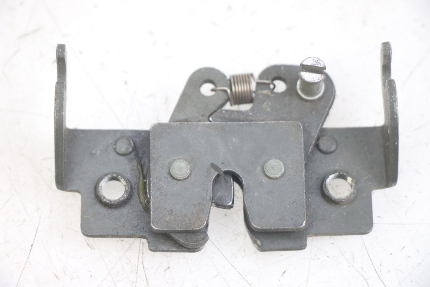 photo de SEAT LOCK YAMAHA NEOS NEO'S 4T 50 (2008 - 2016)