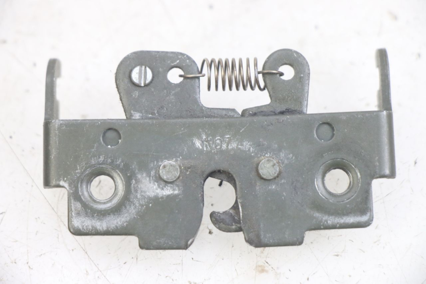 photo de SEAT LOCK YAMAHA NEOS NEO'S 4T 50 (2008 - 2016)