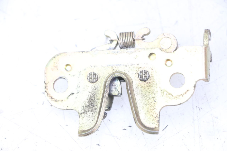 photo de SEAT LOCK PEUGEOT KISBEE 4T 50 (2010 - 2017)