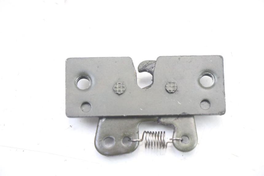 photo de SEAT LOCK SET PEUGEOT TREKKER TKR 50 (2005 - 2014)