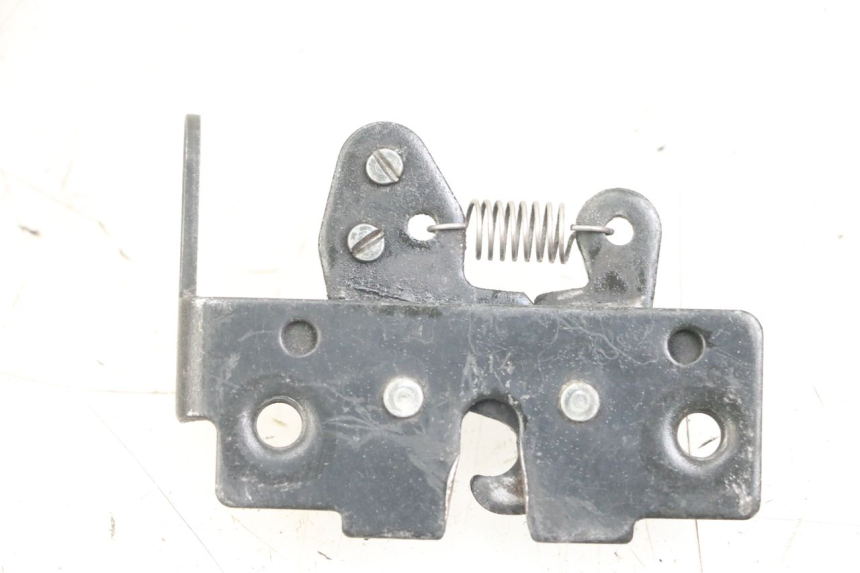 photo de SEAT LOCK PIAGGIO X10 125 (2012 - 2017)