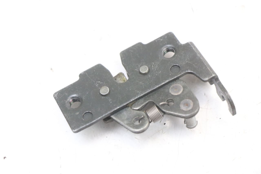 photo de SEAT LOCK PIAGGIO X8 125 (2004 - 2007)