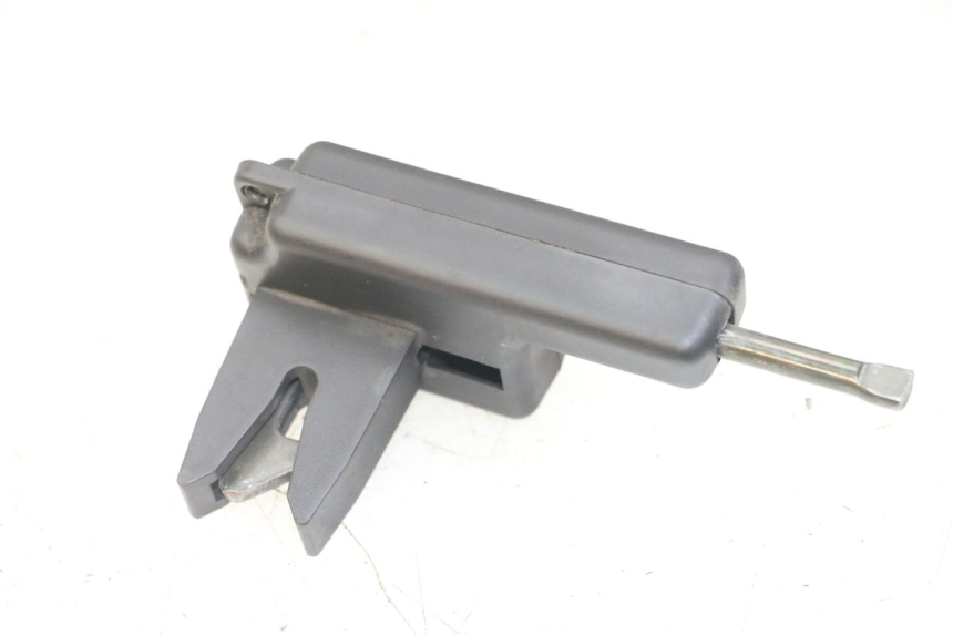 photo de SEAT LOCK PIAGGIO ZIP 4T 50 (2018 - 2020)