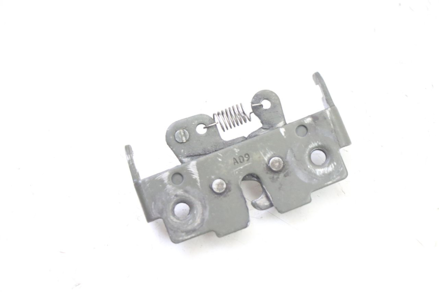 photo de SEAT LOCK SET GILERA RUNNER SP 50 (2006 - 2008)