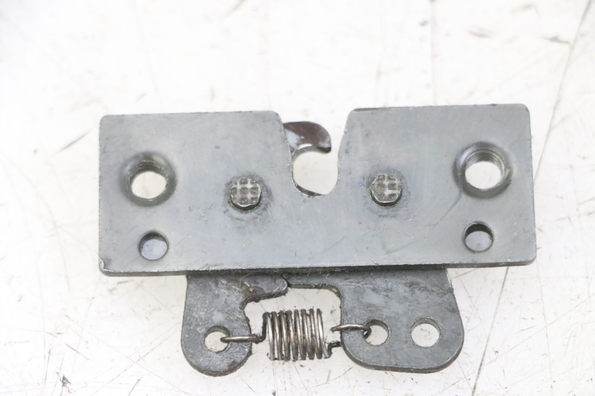 photo de SEAT LOCK SET PEUGEOT SATELIS 125 (2013 - 2018)