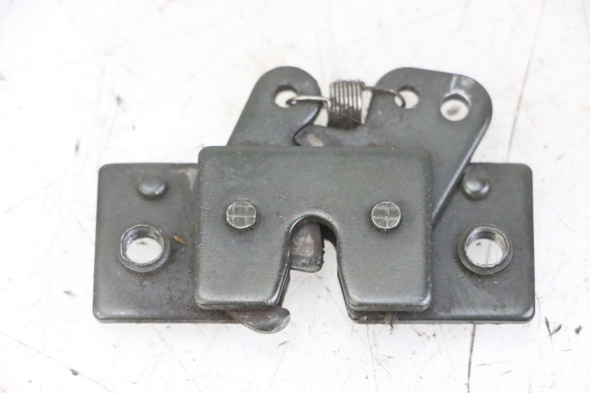 photo de SEAT LOCK SET PEUGEOT SATELIS 125 (2013 - 2018)