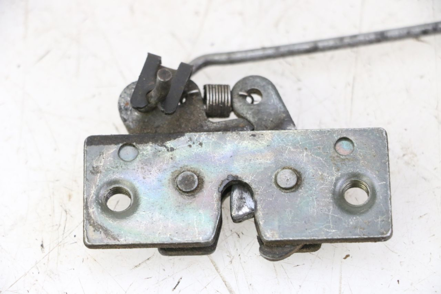 photo de SEAT LOCK PEUGEOT SPEEDAKE 50 (1995 - 1997)