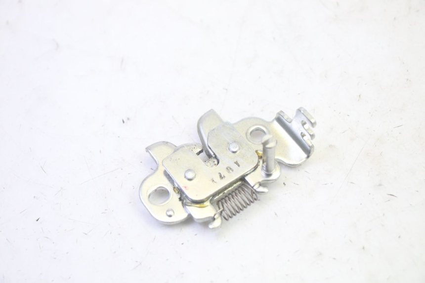 photo de SEAT LOCK SET YAMAHA TRICITY 300 (2020 - 2024) - Component detail