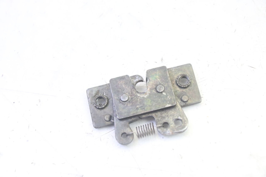 photo de SEAT LOCK SET PEUGEOT VIVACITY 100 (1999 - 2008) - Component detail