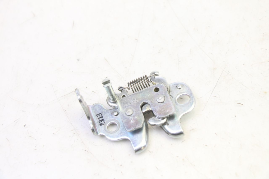 photo de SEAT LOCK SET YAMAHA XMAX X-MAX 125 (2021 - 2025)