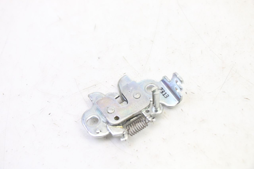 photo de SEAT LOCK SET YAMAHA XMAX X-MAX 125 (2021 - 2025)