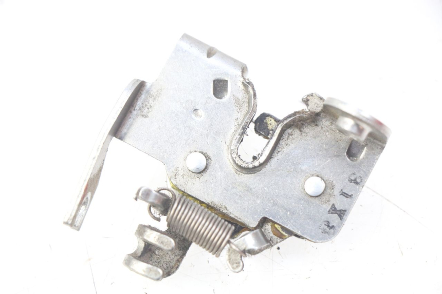photo de SEAT LOCK YAMAHA D'ELIGHT DELIGHT 115 (2013 - 2017)