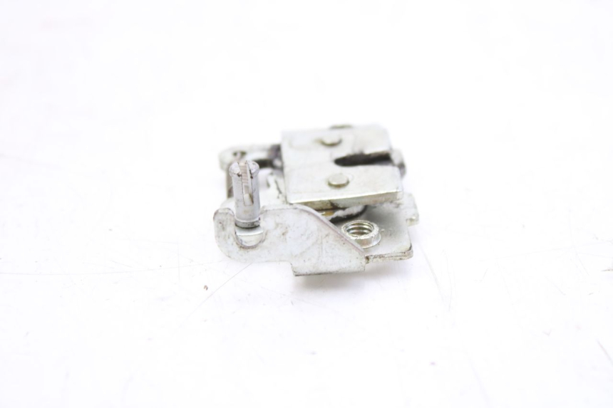 photo de SEAT LOCK YAMAHA XMAX X-MAX 125 (2006 - 2009)