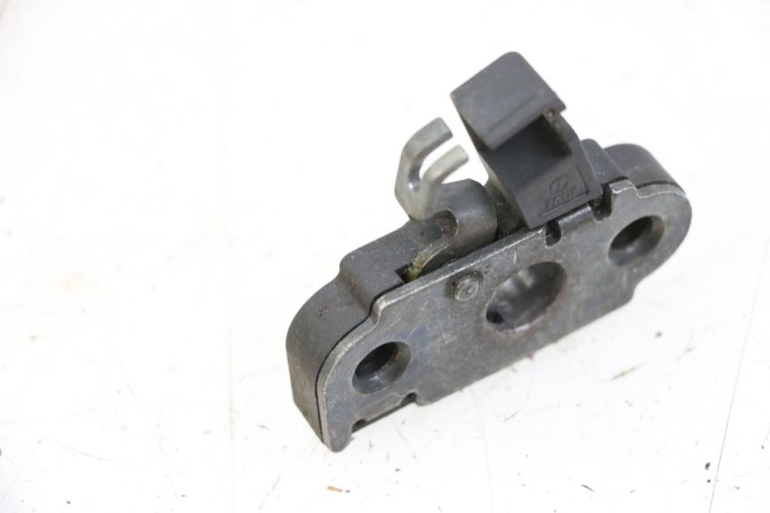 photo de SEAT LOCK SET YAMAHA YP MAJESTY 125 (2002 - 2006)