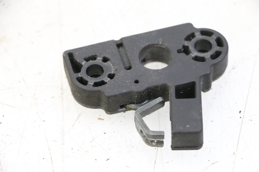 photo de SEAT LOCK SET YAMAHA YP MAJESTY 125 (2002 - 2006)