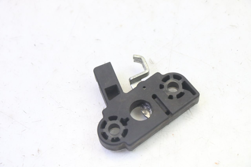 photo de SEAT LOCK YAMAHA YP MAJESTY 125 (2007 - 2010)