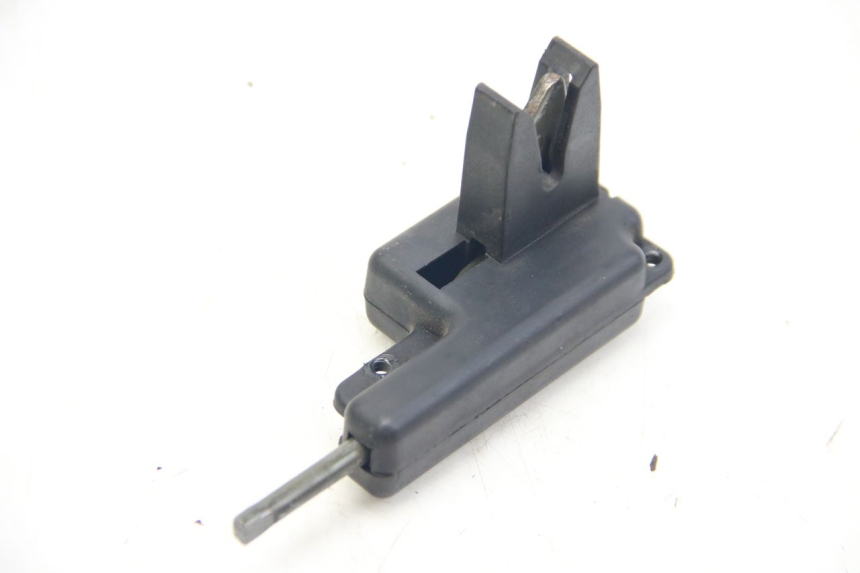 photo de SEAT LOCK PIAGGIO ZIP 4T 50 (2018 - 2020)