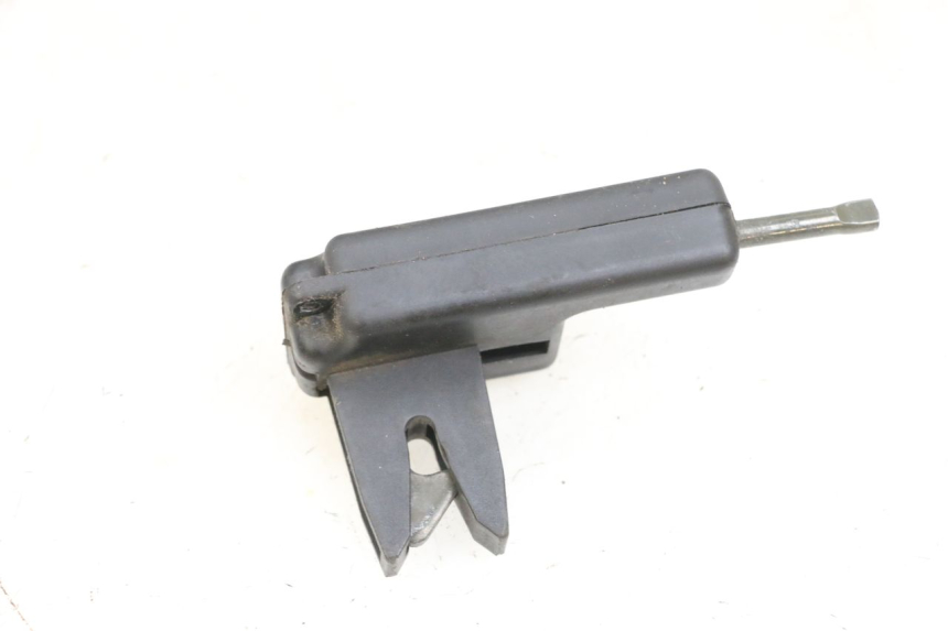 photo de SEAT LOCK PIAGGIO ZIP 4T 50 (2018 - 2020) - Component detail