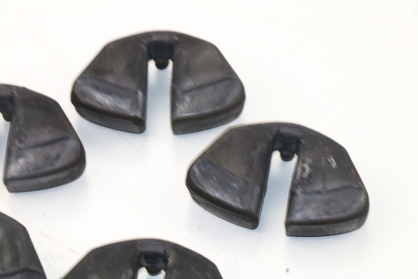 photo de SPROCKET SILENTBLOCK SUZUKI SV N 650 (2003 - 2009)