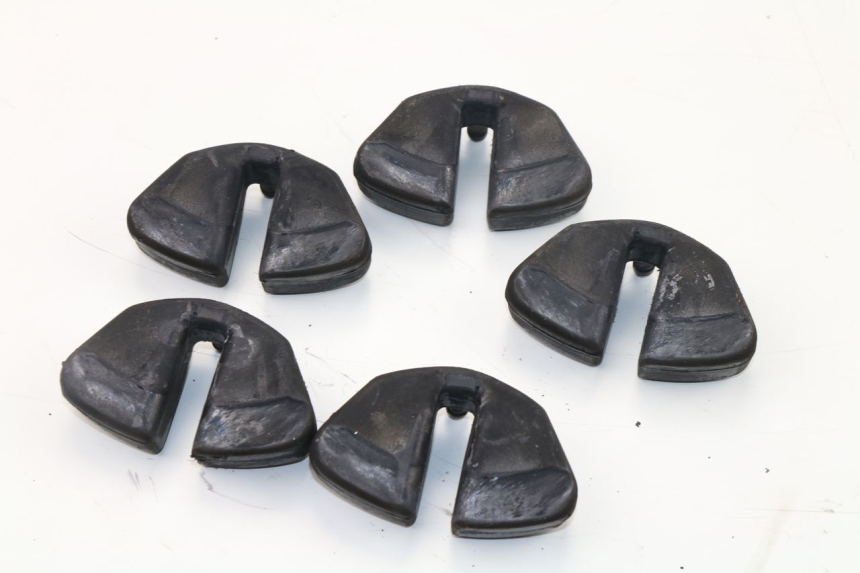 photo de SPROCKET SILENTBLOCK SUZUKI SV N 650 (2003 - 2009)