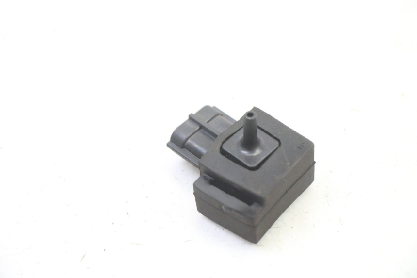 photo de AIR PRESSURE SENSOR SUZUKI BURGMAN 125 (2007 - 2014)