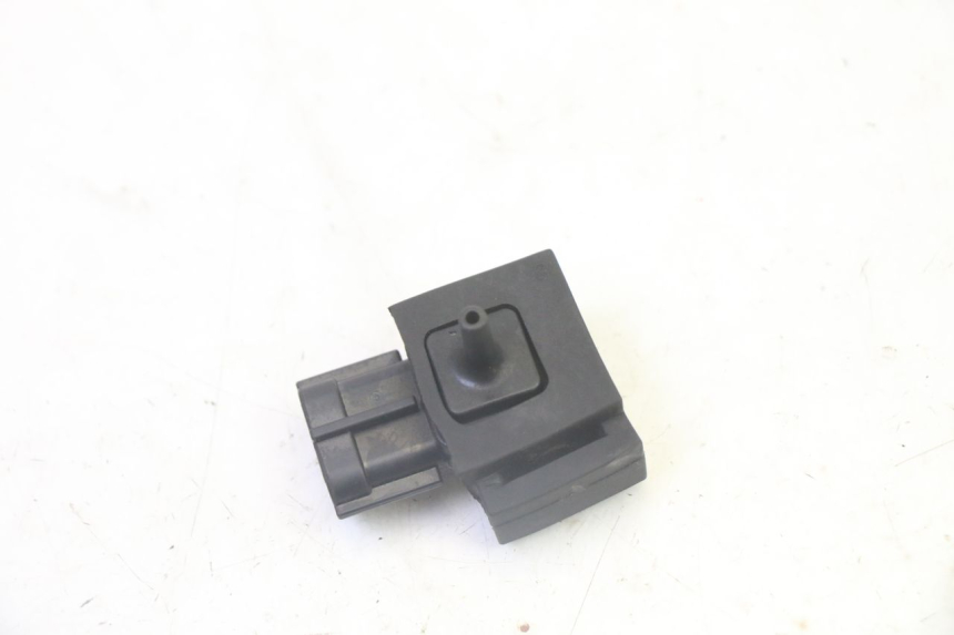 photo de AIR PRESSURE SENSOR SUZUKI BURGMAN 125 (2007 - 2014)