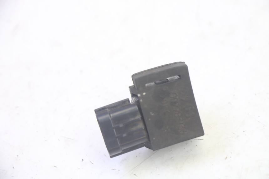 photo de AIR PRESSURE SENSOR SUZUKI BURGMAN 125 (2007 - 2014) - Zoom on usage condition
