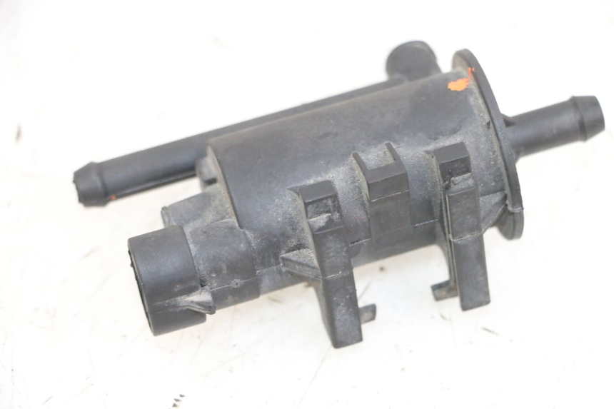 photo de AIR PRESSURE SENSOR KSR CODE 125 (2018 - 2020) - Alternative perspective